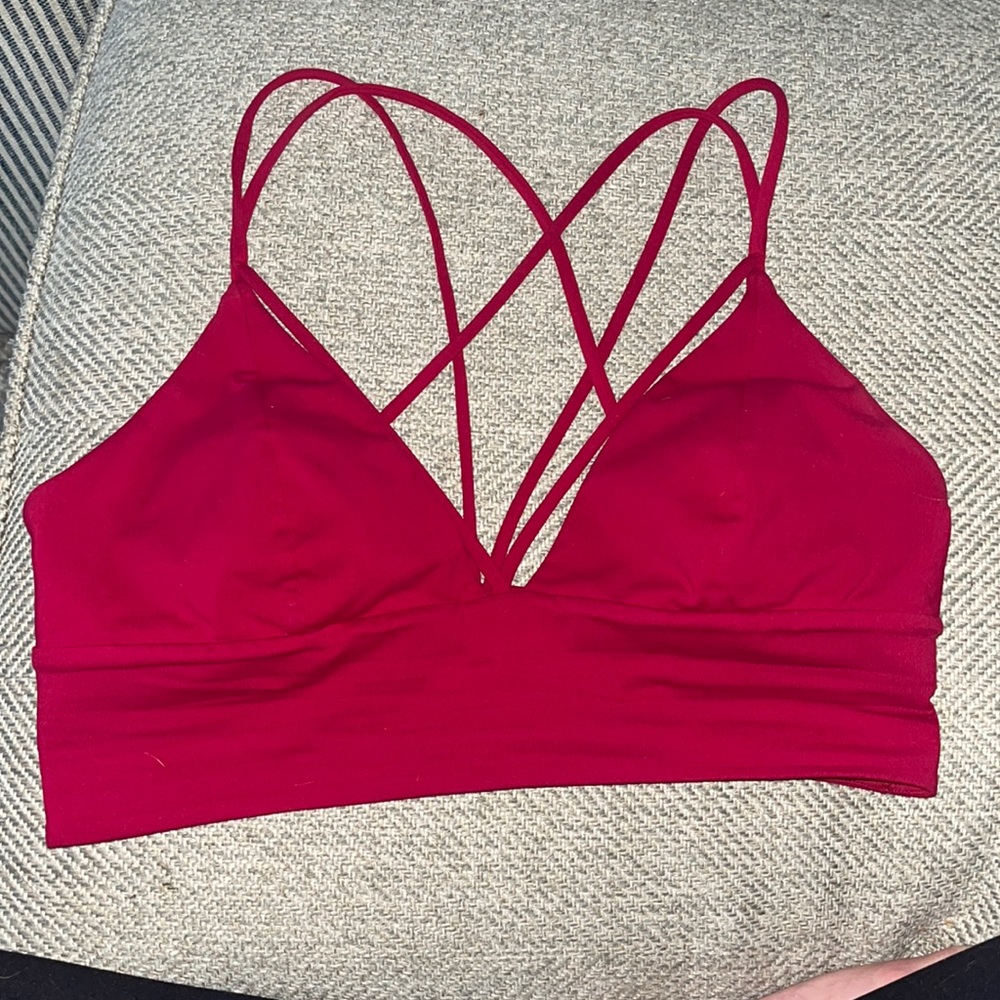Lululemon pink padded sports bra
